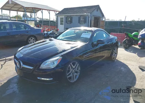 2014 Mercedes-Benz Slk 250 из США, поврежденный, VIN WDDPK4HAXEF083492